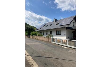 MIetwohnung 90qm 3 ZKB Balkon ab 01.06.2026 o. früher in Boppard - Halsenbach