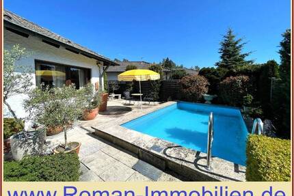 Beste Lage in Röthenbach an der Pegnitz! Exklusiver Bungalow mit Doppelgarage und Pool!