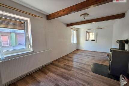 Haus zum Kaufen in Raschau-Markersbach 59.900,00 € 85.62 m²