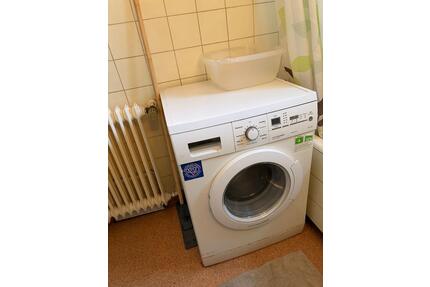 Komplett möblierte 2 Zi Wohnung in Stuttgart-Weilimdorf-Giebel