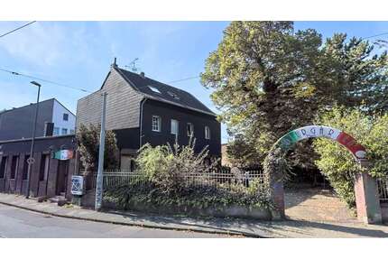 Haus zum Kaufen in Krefeld 399.000,00 € 418 m²