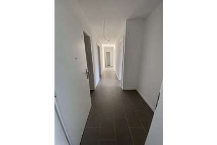 Wohnung zum Mieten in Langen (Hessen) 1.600,00 € 105 m²