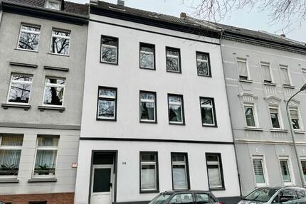 Schicke 3 Zimmerwohnung KDB mit hoher Abschreibung - Krefeld Benrad