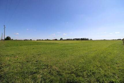 Zwei schöne Grundstücke für landwirtschaftliche Nutzung in vorteilhafter Lage in Unteregg