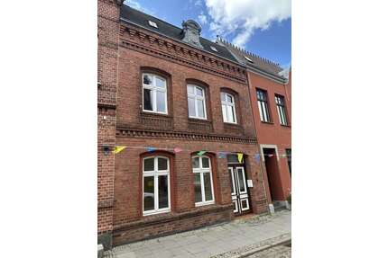 Wohnung zum Mieten in Plau am See 810,00 € 90 m²