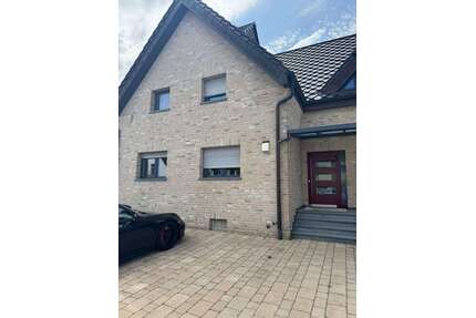 Haus zum Kaufen in Elsdorf 644.800,00 € 208 m²