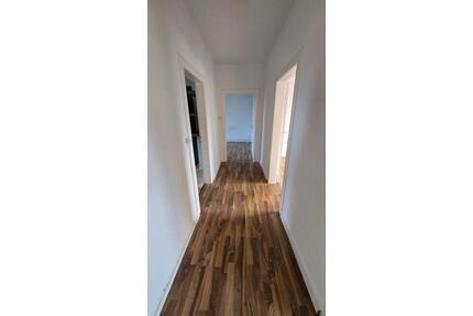 Helle 3-Zimmer Wohnung ca 68 qm² EinbaukücheZentrale Lage - Celle Neustadt/Heese