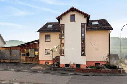 Haus zum Kaufen in Laufach 455.000,00 € 260 m²