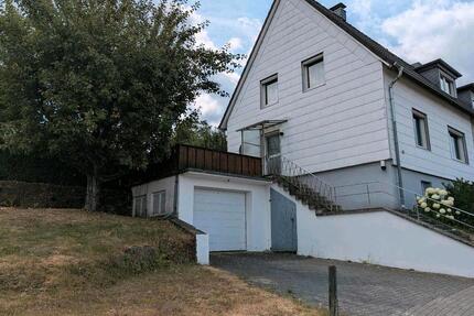 Doppelhaushälfte zu Verkaufen - 275.000,00&nbsp;EUR Kaufpreis, ca.&nbsp; 111,00&nbsp;m&sup2; in Wipperfürth (PLZ: 51688)