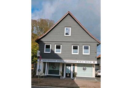 Haus mit Gewerbeeinheit - 399.000,00&nbsp;EUR Kaufpreis, ca.&nbsp; 200,00&nbsp;m&sup2; in Springe (PLZ: 31832)