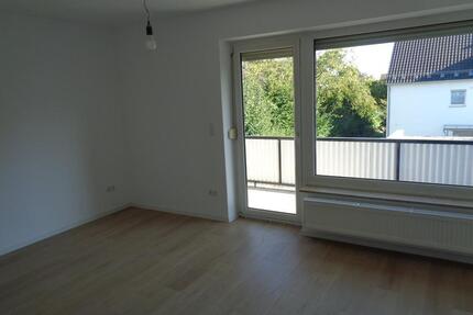 Schöne und sanierte 3-Zimmer Wohnung mit Balkon in Straubing
