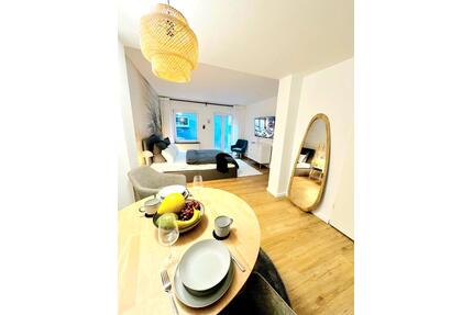 Voll möbliertes 1-Zimmer-Apartment | 36 m² | Terrasse | All-Inclusive | Nähe Kiel Hbf | Firmen | Paare
