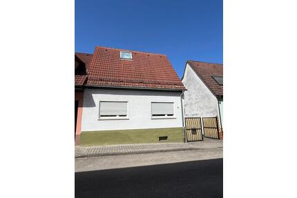 Einfamilienhaus in Reilingen ruhige Feldrandlage