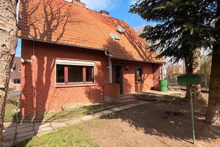 Substanz trifft Potenzial -7 Zimmer auf 1100 m² - Wriedel