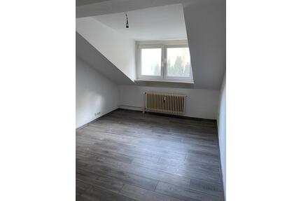Dachgeschoss-Wohnung zu vermieten - Lüdenscheid