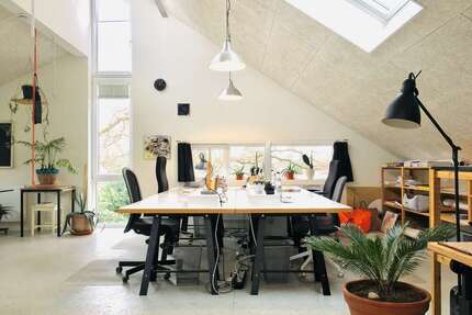 Büro in Hamburg 219,00 € 4 m² - 219,00&nbsp;EUR Kaltmiete, ca.&nbsp; 4,00&nbsp;m&sup2; in Hamburg (PLZ: 22549)