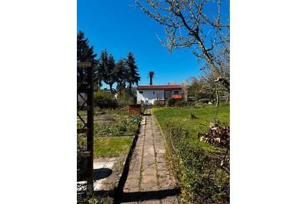 Pachtgarten mit toller Laube - 1.499,00&nbsp;EUR Kaltmiete, ca.&nbsp; 0,00&nbsp;m&sup2; in Chemnitz (PLZ: 09126) Bernsdorf