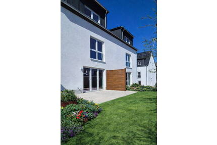 Neubau-Reihenendhaus mit Terrasse 140 m² Familienhaus mit sehr niedrigen Energiekosten (EH-40 + PV) - Fuldatal Ihringshausen