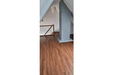 160m2 4,5 Zimmer Wohnung - 1.200,00&nbsp;EUR Kaltmiete, ca.&nbsp; 160,00&nbsp;m&sup2; in Wellendingen (PLZ: 78669)