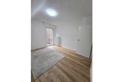 3-Zimmer-Wohnung - 850,00&nbsp;EUR Kaltmiete, ca.&nbsp; 65,00&nbsp;m&sup2; in Gummersbach (PLZ: 51643)