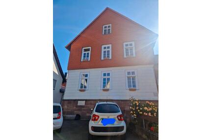 Großes Zweifamilienhaus in Sackgasse – Garten & Pool - Hofgeismar