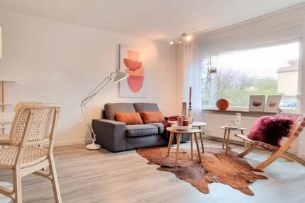 Luxuriöse 4-Z-Wohnung|Balkon|EBK|Stellplatz|Zentral|Bosch - Schwieberdingen