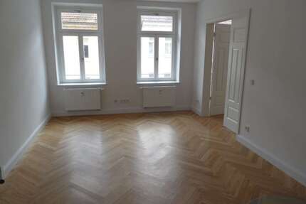 Wohnung zum Kaufen in Leipzig 439.000,00 € 117.67 m²