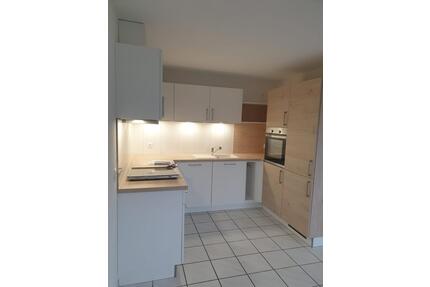 3Zi Whng 80qm², Gäste-WC, Keller, Tiefgaragenstellplatz - Jestetten