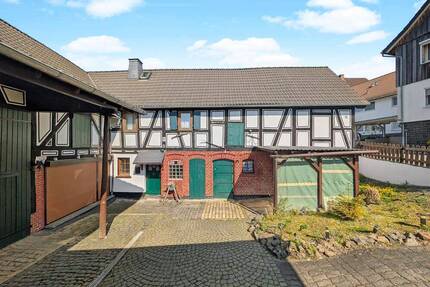 Charmantes Bauernhaus mit Scheune - ruhig gelegen - Bad Endbach Wommelshausen