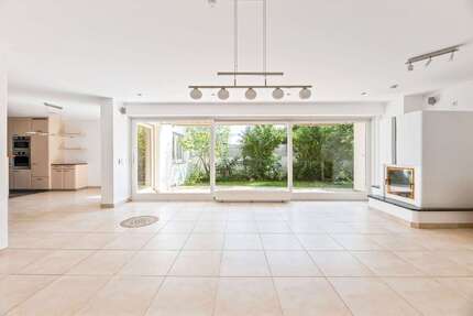 Haus zum Kaufen in Waldenbuch 848.500,00 € 227 m²