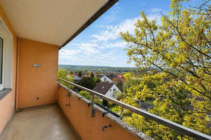 Frisch saniert! 3-Zimmer-Wohnung mit Loggia, Aufzug & traumhaftem Weitblick in Barsingh. Egestorf - Barsinghausen