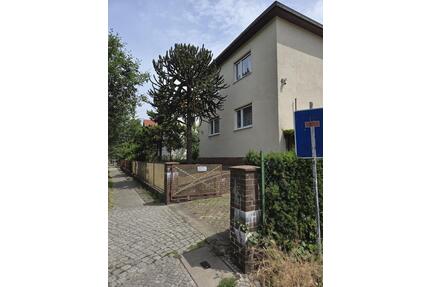 Freistehendes zwei Familienhaus in Lichterfelde, Provisionsfrei - Berlin Steglitz-Zehlendorf