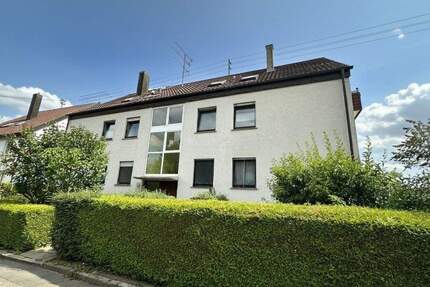 Geschmackvoll renovierte 4-Zimmer-Maisonettewohnung m. EBK u. Balkon in bevorzugter Lage - Filderstadt Bernhausen