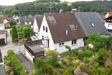 Haus zum Kaufen in Zwiefalten 120.000,00 € 99 m²
