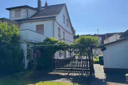 Doppelhaushälfte in Sontra - 110.000,00&nbsp;EUR Kaufpreis, ca.&nbsp; 173,00&nbsp;m&sup2; in Sontra (PLZ: 36205)
