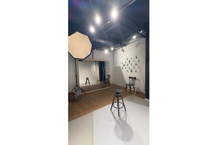 Fotostudio zur Miete + komplett ausgestattet zu übernehmen - Hamburg Hamburg-Mitte