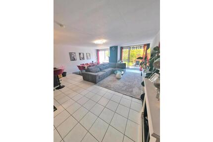 Wohnen wie im eigenen Haus - Maisonettewohnung mit Garten, Garage - Rodgau