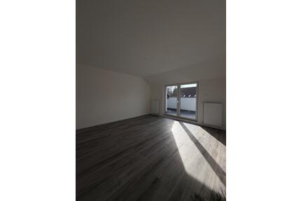Moderne 3,5-Zimmer-Wohnung | WG- geeignet | Balkon | Erstbezug | - Papenburg