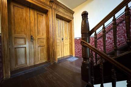 fußläufige Zentrumslage - günstiger m2 Preis - mit Balkon in denkmalgeschütztem Haus - Leipzig Neustadt-Neuschönefeld