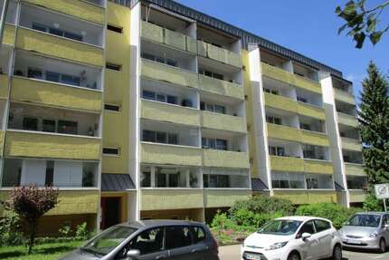 Wohnung zum Mieten in Neubrandenburg 305,00 € 61.4 m²