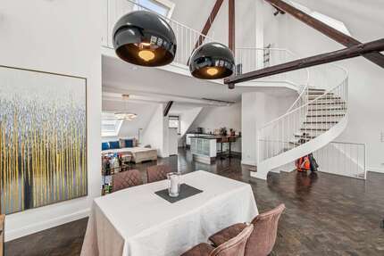 Wohnung zum Kaufen in Düsseldorf 749.000,00 € 183.69 m²