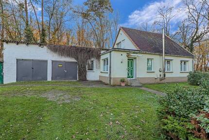 Idyllisches Einfamilienhaus am Waldrand - Bismark Arensberg