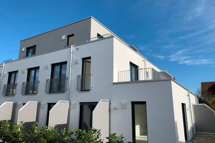 Penthouse Studentenapartment - 660,00&nbsp;EUR Kaltmiete, ca.&nbsp; 28,00&nbsp;m&sup2; in Ingolstadt (PLZ: 85055) Nordost