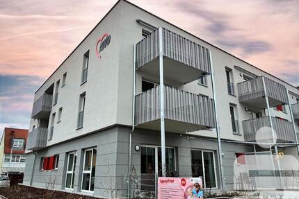 *Seniorenwohnen* Moderne, barrierefreie Wohnung mit Balkon in ruhiger Lage! - Nürnberg Katzwang