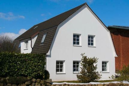 Wohnung EG lichtdurchflutet großzügig geschnitten in ruhiger Lage - Schönberg