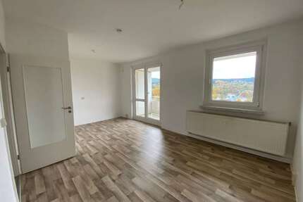 Wohnung zum Mieten in Suhl 588,59 € 80.93 m²