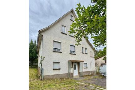 Haus mit großem Grundstück - 480.000,00&nbsp;EUR Kaufpreis, ca.&nbsp; 150,00&nbsp;m&sup2; in Schwaikheim (PLZ: 71409)