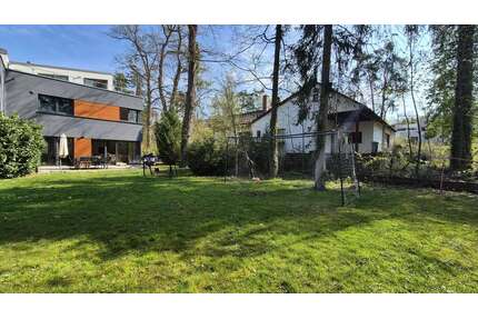 Haus zum Mieten in Erlangen 4.260,00 € 230 m²