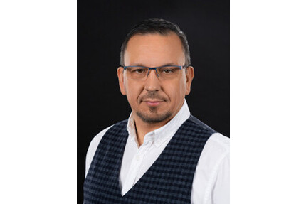 Attraktives Wohn- und Geschäftshaus im Herzen von Pößneck – flexibel nutzbar und repräsentativ