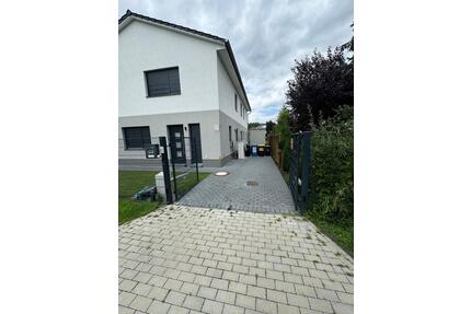 Ferienwohnung in Berlin Mahlsdorf f. 4 Personen